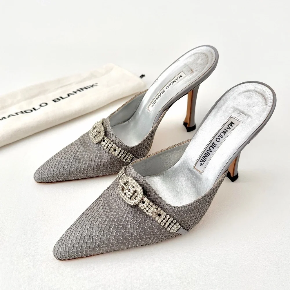 Manolo Blahnik good preowned
